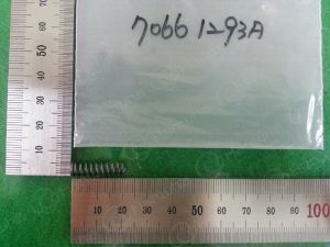 CLAMP-SPRING-J70661293A